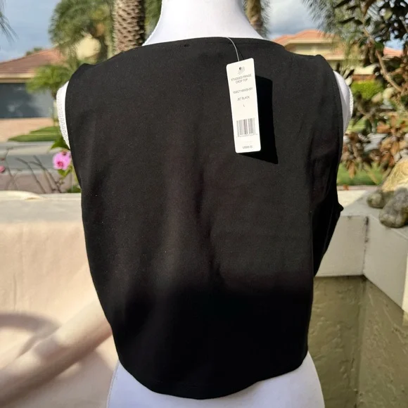 NWT $89 bebe Black Studded Fringe Crop Top - Picture 3 of 5